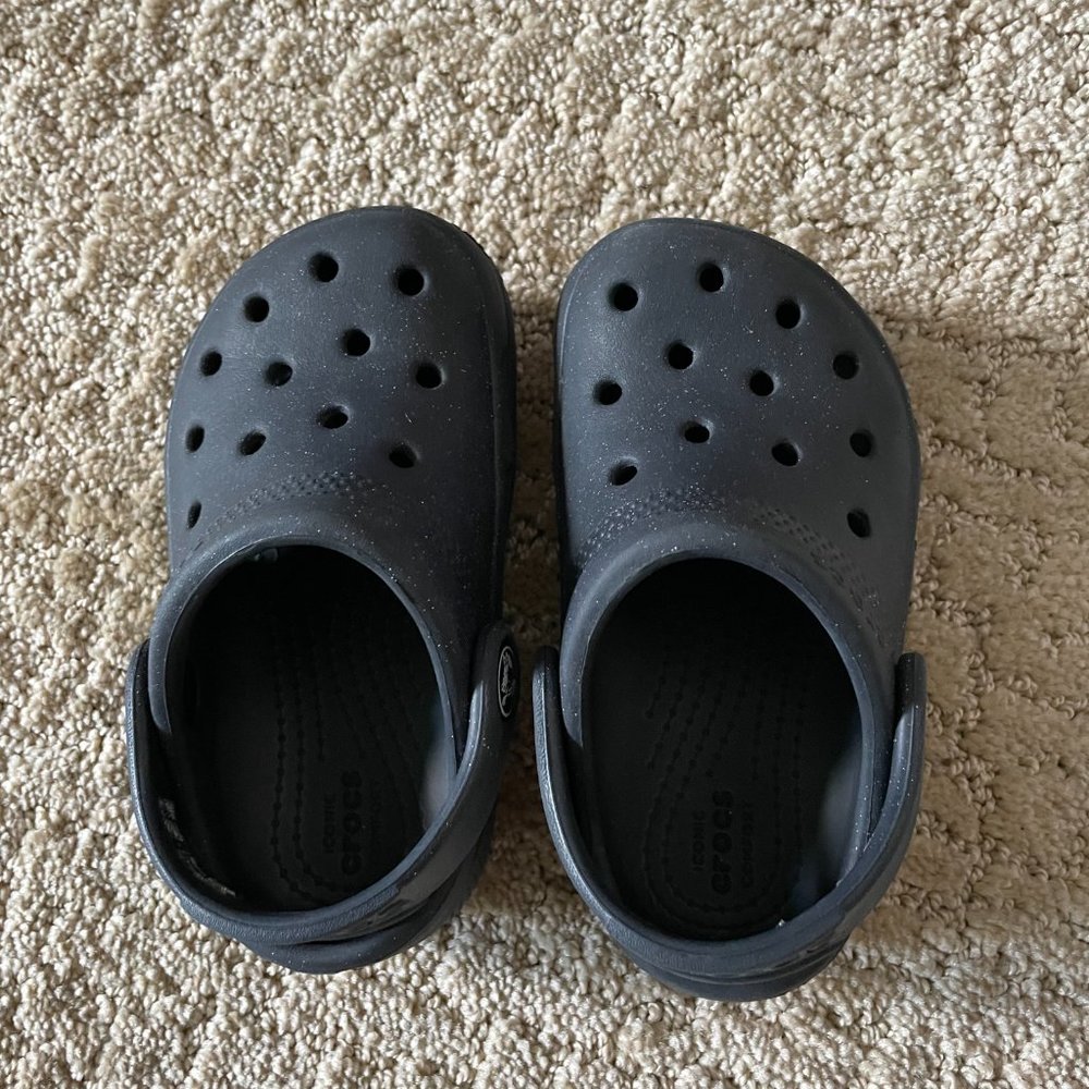CROCS Classic Black Clog Slip On Shoes Toddler Size 7
